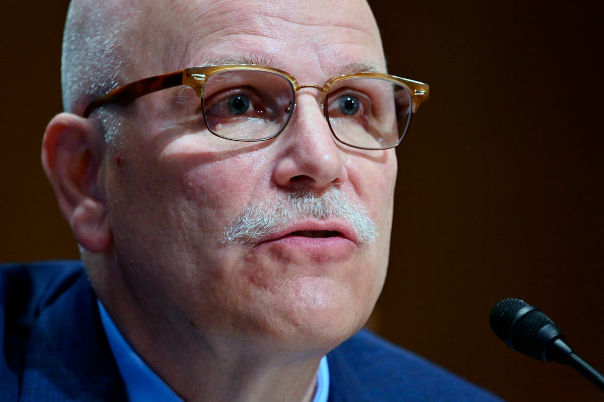 Border agency chief faces challenges from within and outside