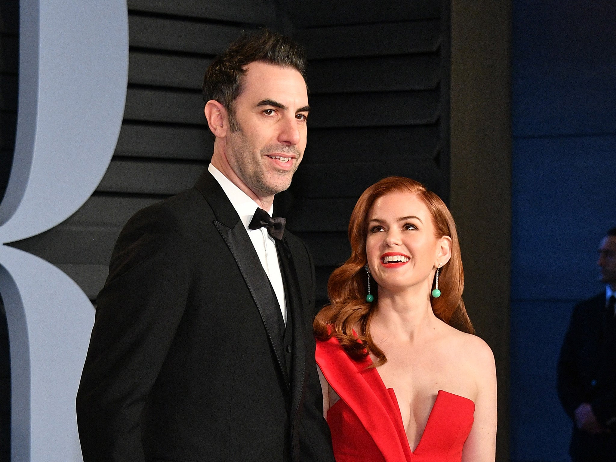 Sacha Baron Cohen and Isla Fisher at the 2018 Vanity Fair Oscar party