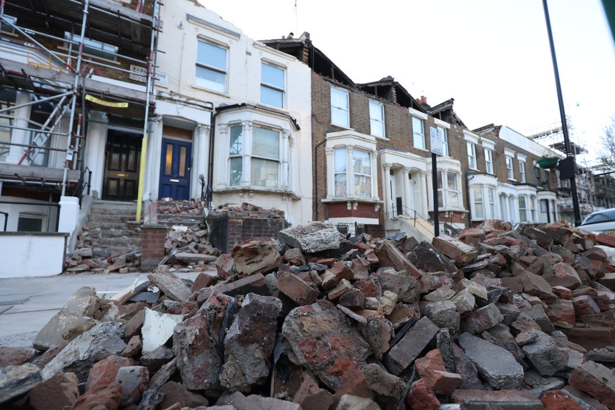 Homes still without power as Storm Eunice clean-up could cost over £ ...