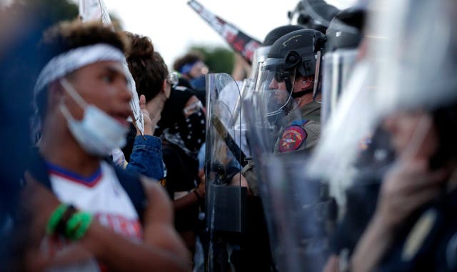 TEXAS-POLICIA-PROTESTAS