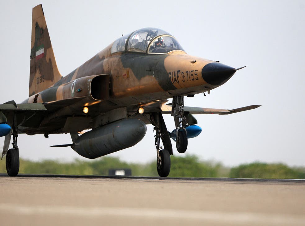 <p>File: An Iranian F-5 fighter jet lands in Chabahar city, south of Iran during a military exercise on 23 June 2009</p>