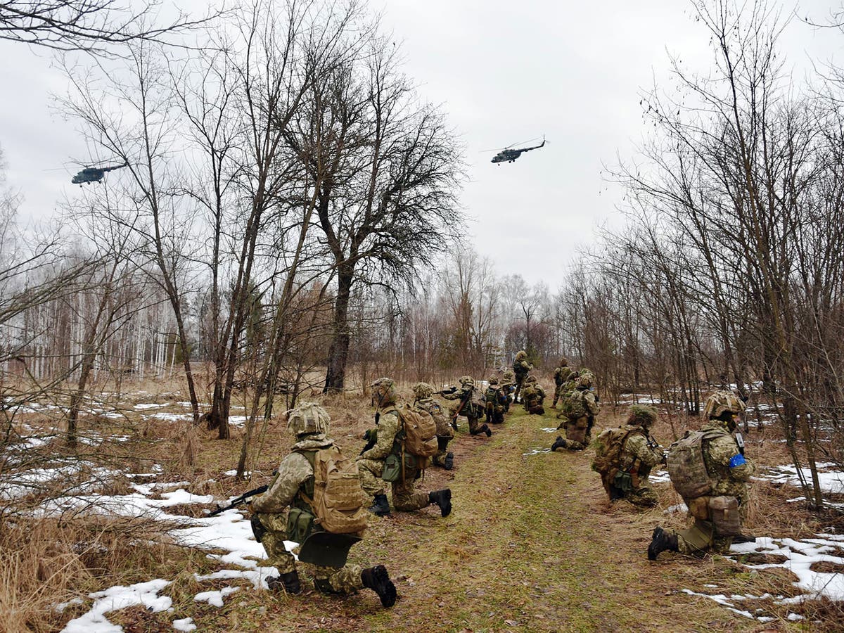 Biden and Putin agree to Ukraine summit but Kremlin says its &lsquo;premature&rsquo; to make plans