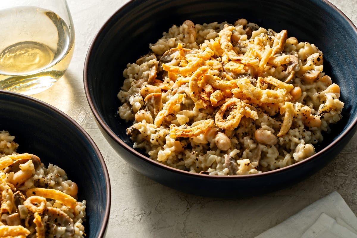 One-pot mushroom, white beans and rice recipe