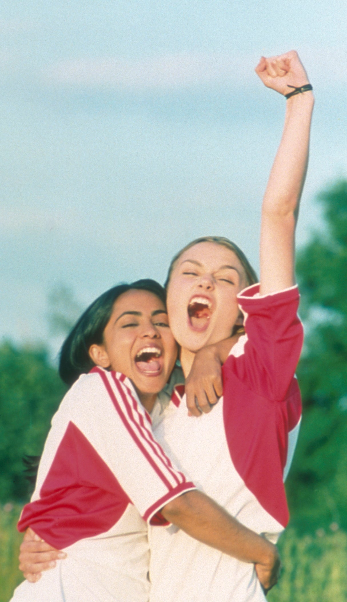 Parminder Nagra e Keira Knightley em 'Bend It Like Beckham'