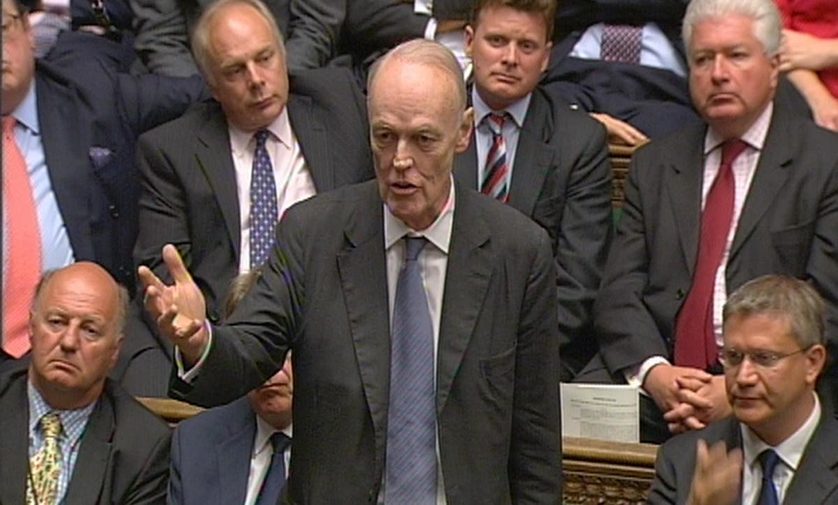 Maastricht rebel Sir Richard Shepherd dies aged 79 Maastricht rebel Sir Richard Shepherd dies aged 79