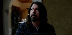 Dave Grohl: ‘I went swimming at the house where Sharon Tate was killed by the Manson Family. It was f***ing dark’ 