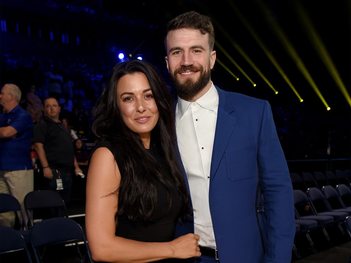 Sam Hunt: Singer&rsquo;s wife Hannah Lee Fowler withdraws divorce complaint hours after filing it 