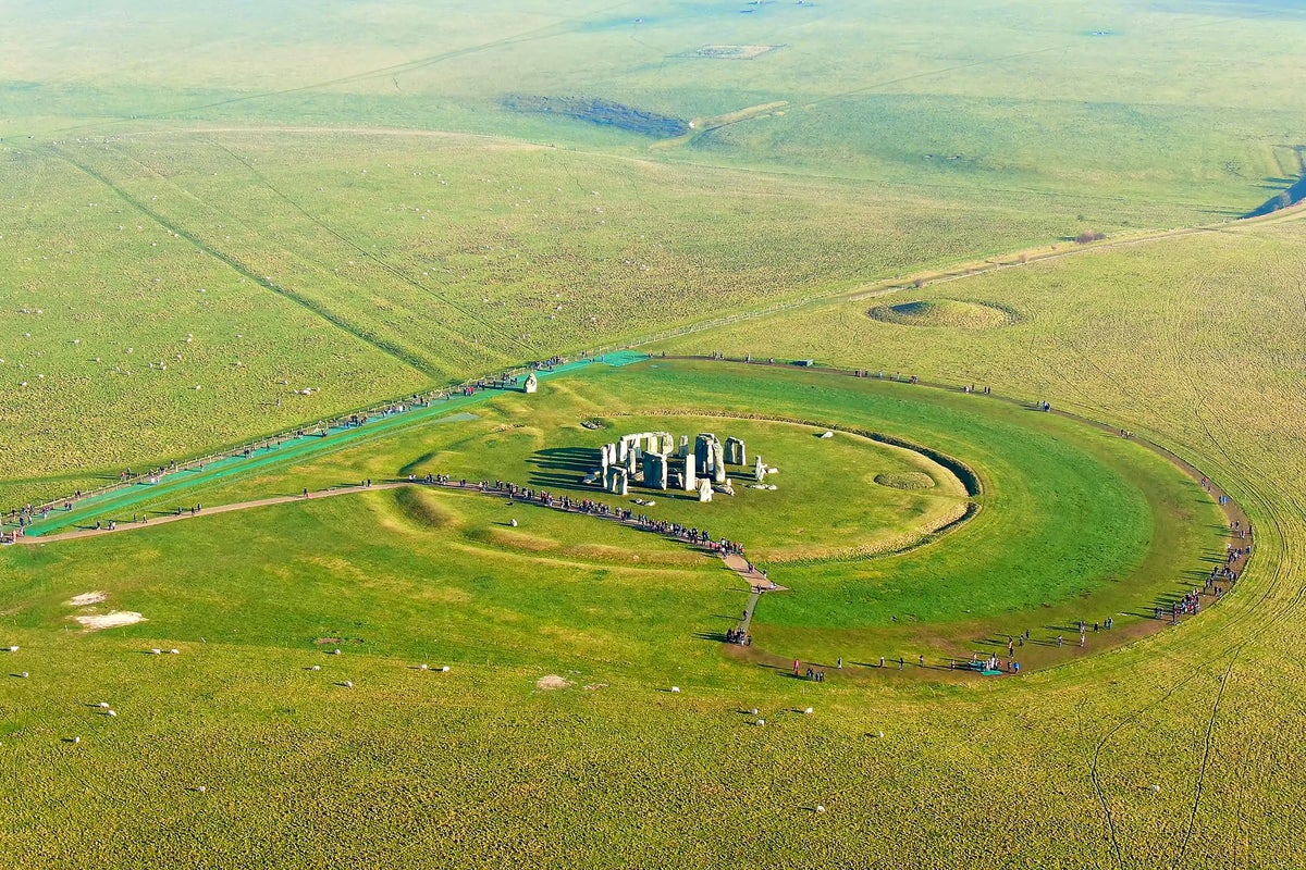 New study challenges long-held Stonehenge origin theory