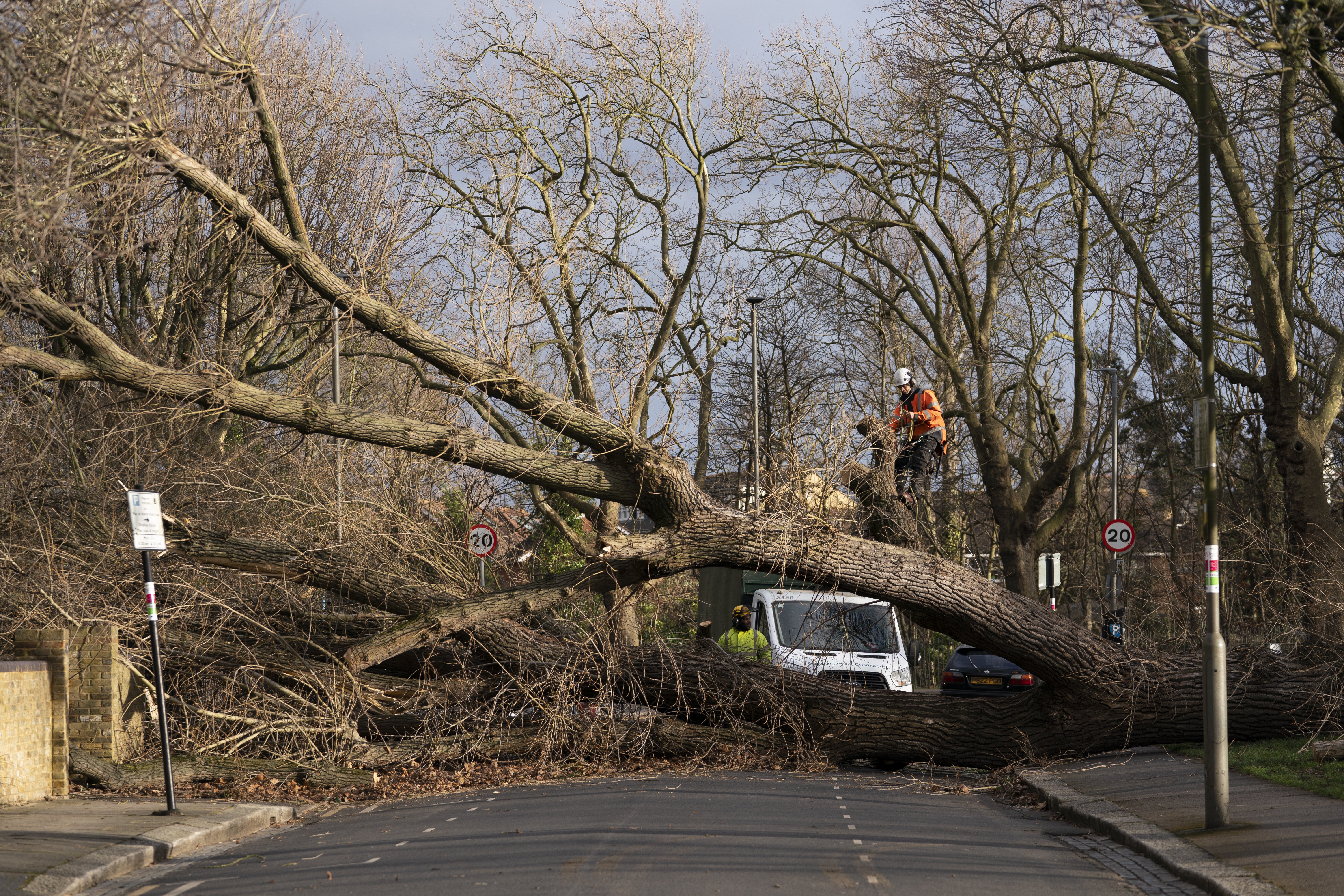 Millions of drivers heeded warnings to stay off the roads when Storm Eunice hit, new figures show (Kirsty O’Connor/PA)