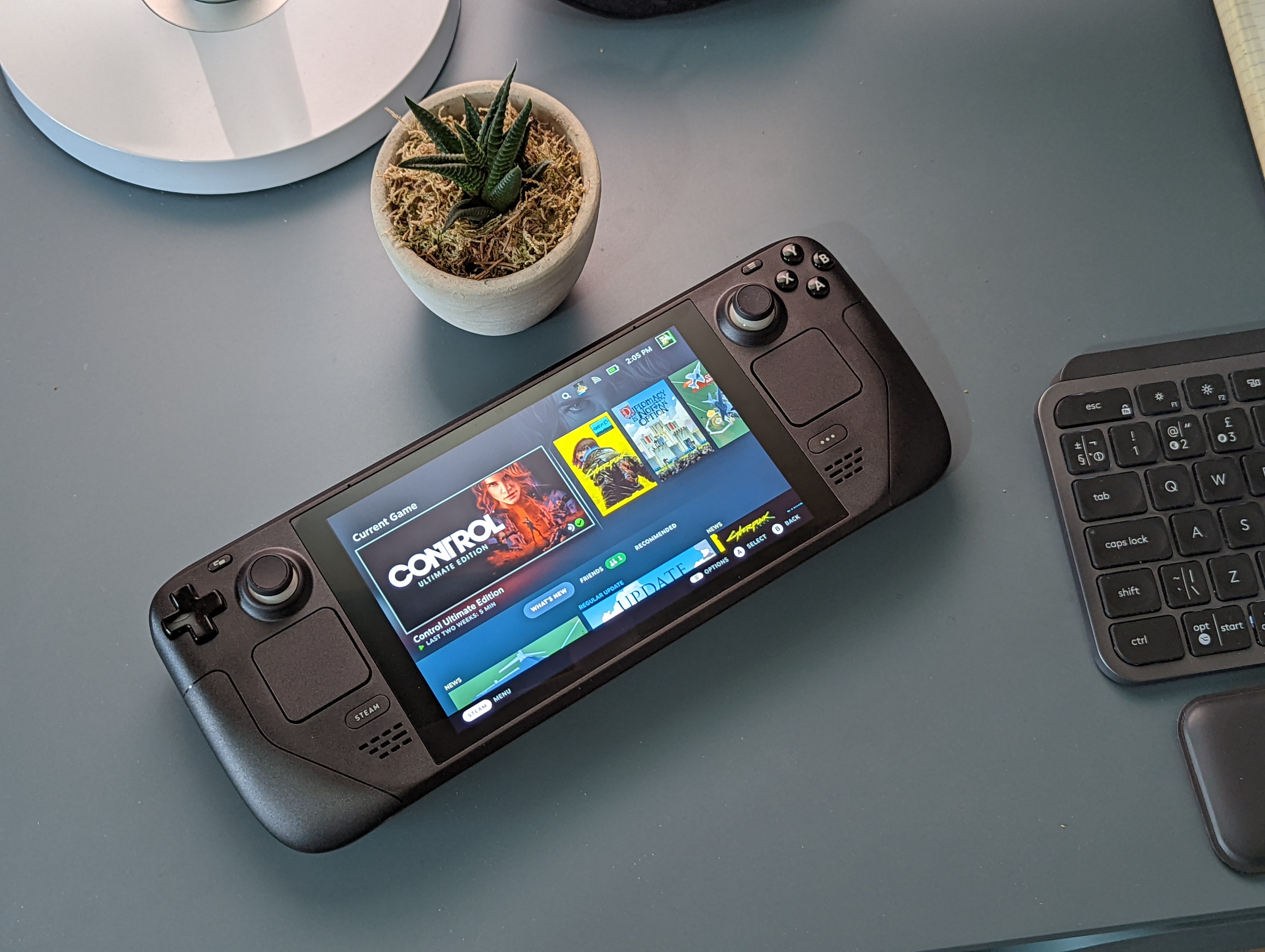 We put a variety of games through their paces on the handheld device