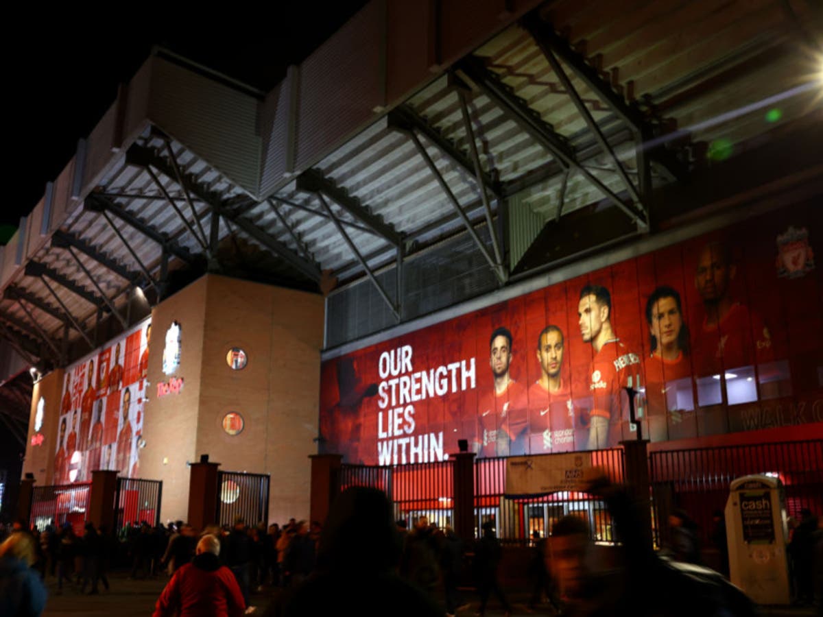 Liverpool vs Leeds LIVE: Premier League team news, line-ups and more tonight