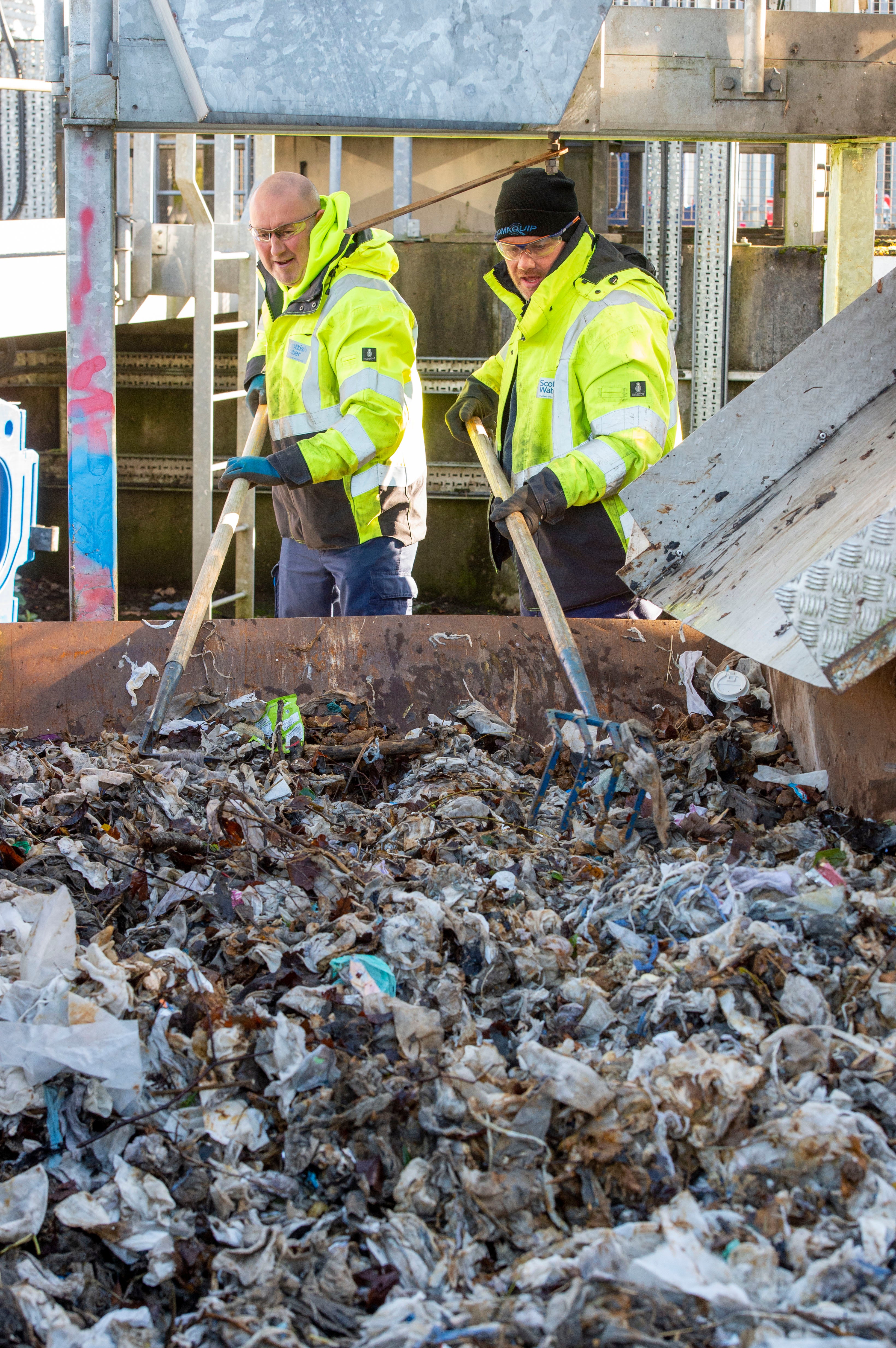 Wet wipes containing plastic can release micro plastics into the environment