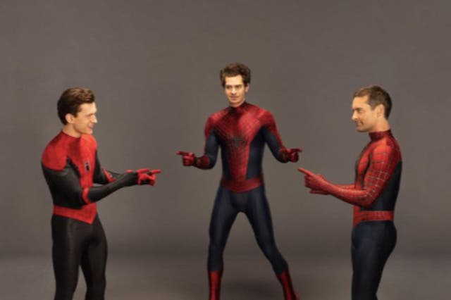 <p>Tom Holland, Andrew Garfield and Tobey Maguire recreate the cartoon Spider-Man meme</p>