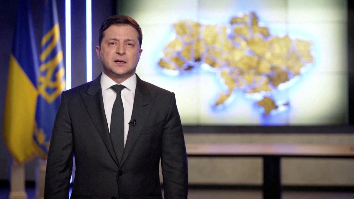 Ukraine president Zelensky urges citizens to fight and offers weapons after Russia invasion