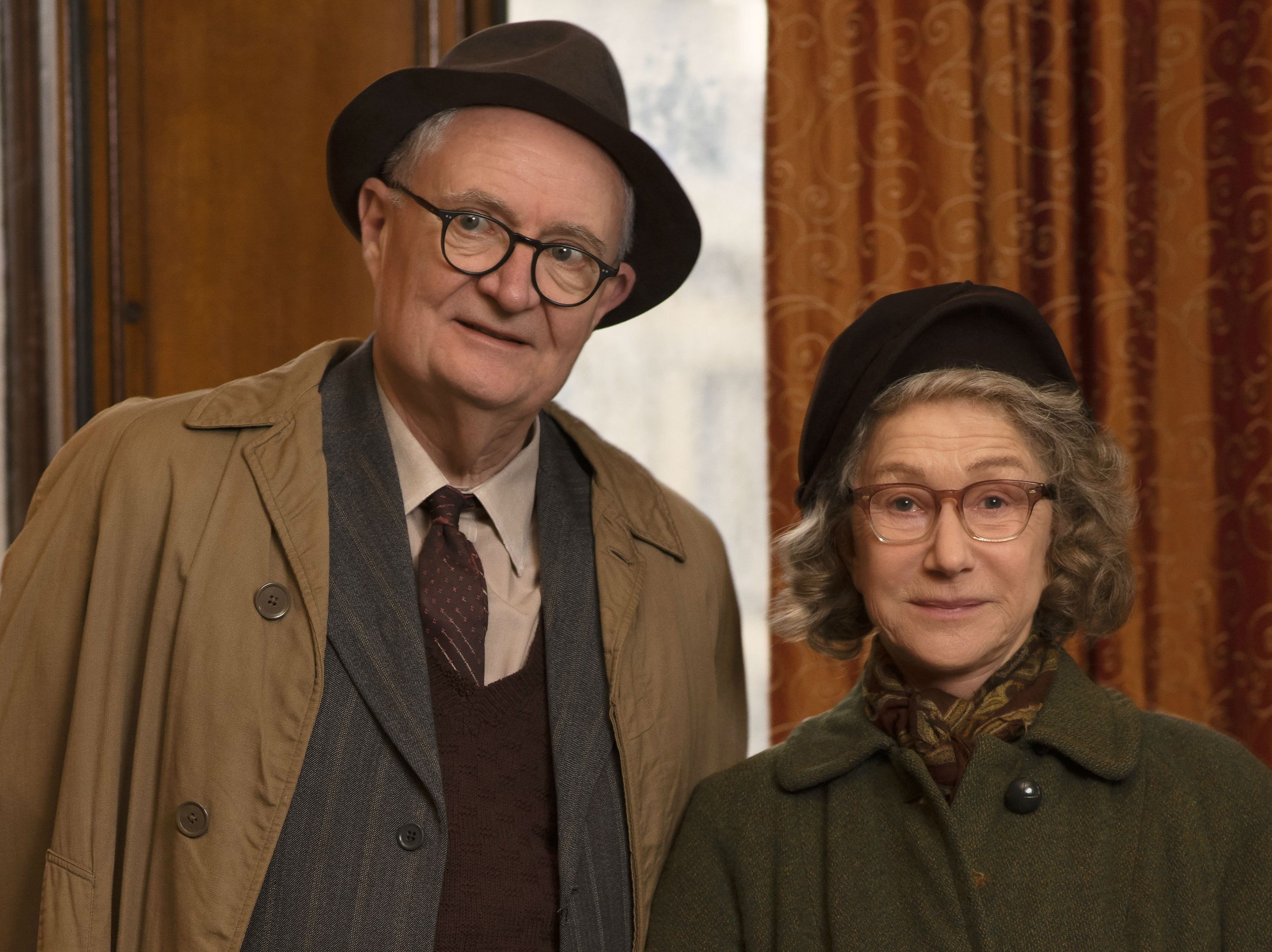 <p>Jim Broadbent  and Helen Mirren </p>