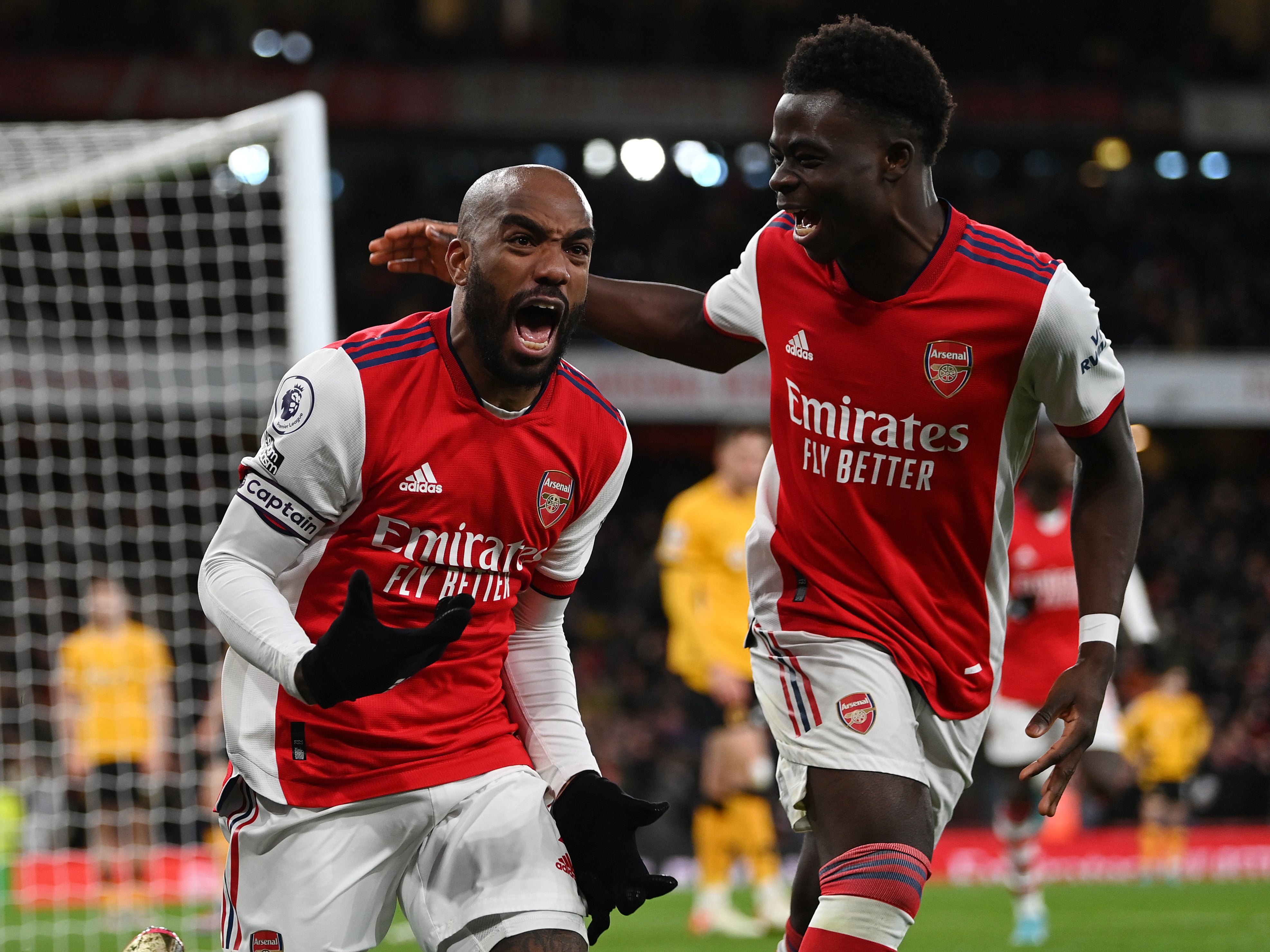 Alexandre Lacazette celebrates scoring the winner