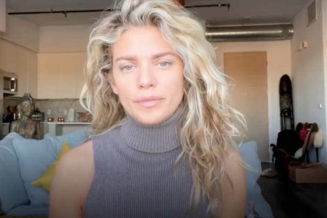 <p>Actor AnnaLynne McCord seen here reciting a two-minute poem addressed to Vladimir Putin in which she says, ‘If I was your mother, you would have been so loved’ </p>