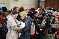Ukraine: Concerns mount as black people report racism while fleeing war zone