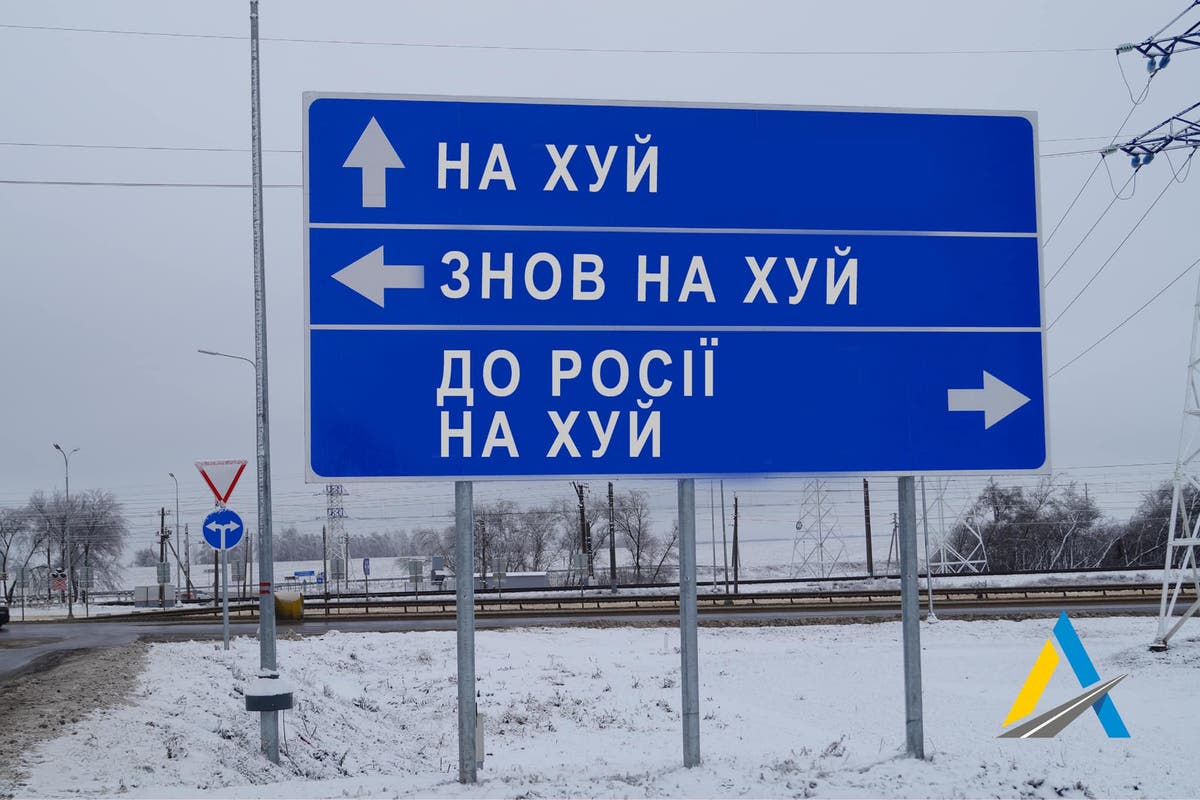&lsquo;Let us help them get straight to hell&rsquo;: Ukrainian roads company removes signs to confuse Russians