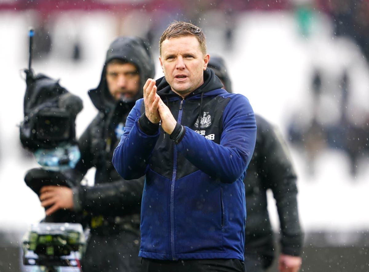 Newcastle boss Eddie Howe hails Joelinton&rsquo;s versatility