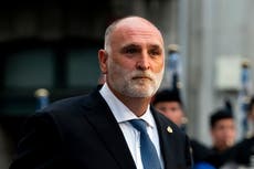 Chef José Andrés sets up kitchen to feed refugees at Ukraine-Poland border