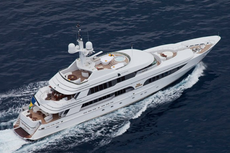 Ukrainian sailor who sank Russian billionaire boss’s £5m yacht signs up to fight for his homeland