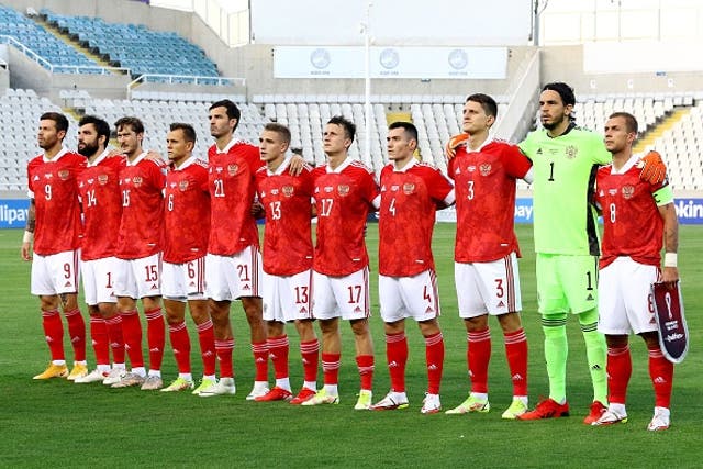 <p>Russia pose before a 2022 Qatar World Cup qualifiers in Cyprus</p>