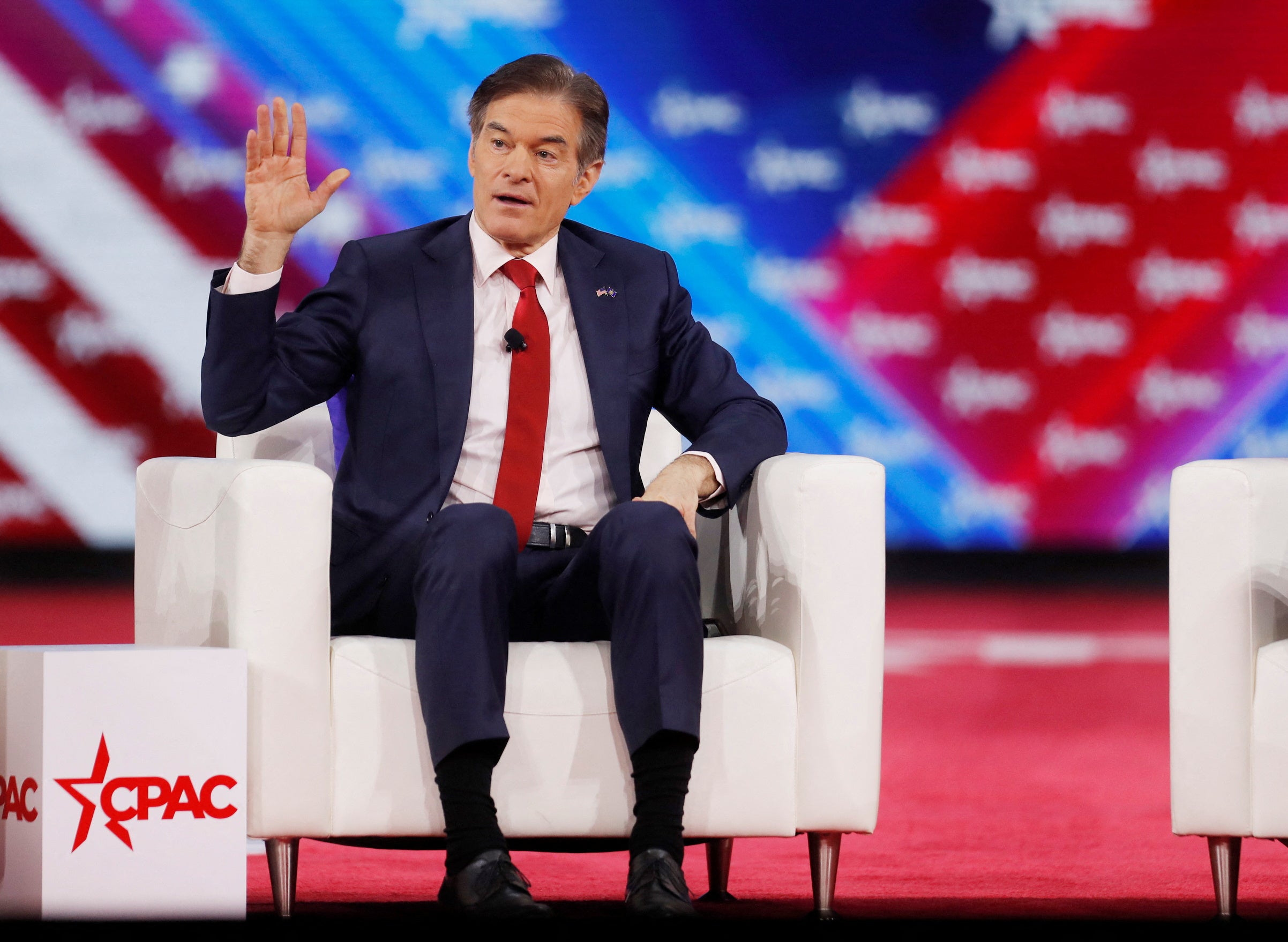 Dr Oz at the Conservative Political Action Conference in Orlando, Florida, on 27 February 2022