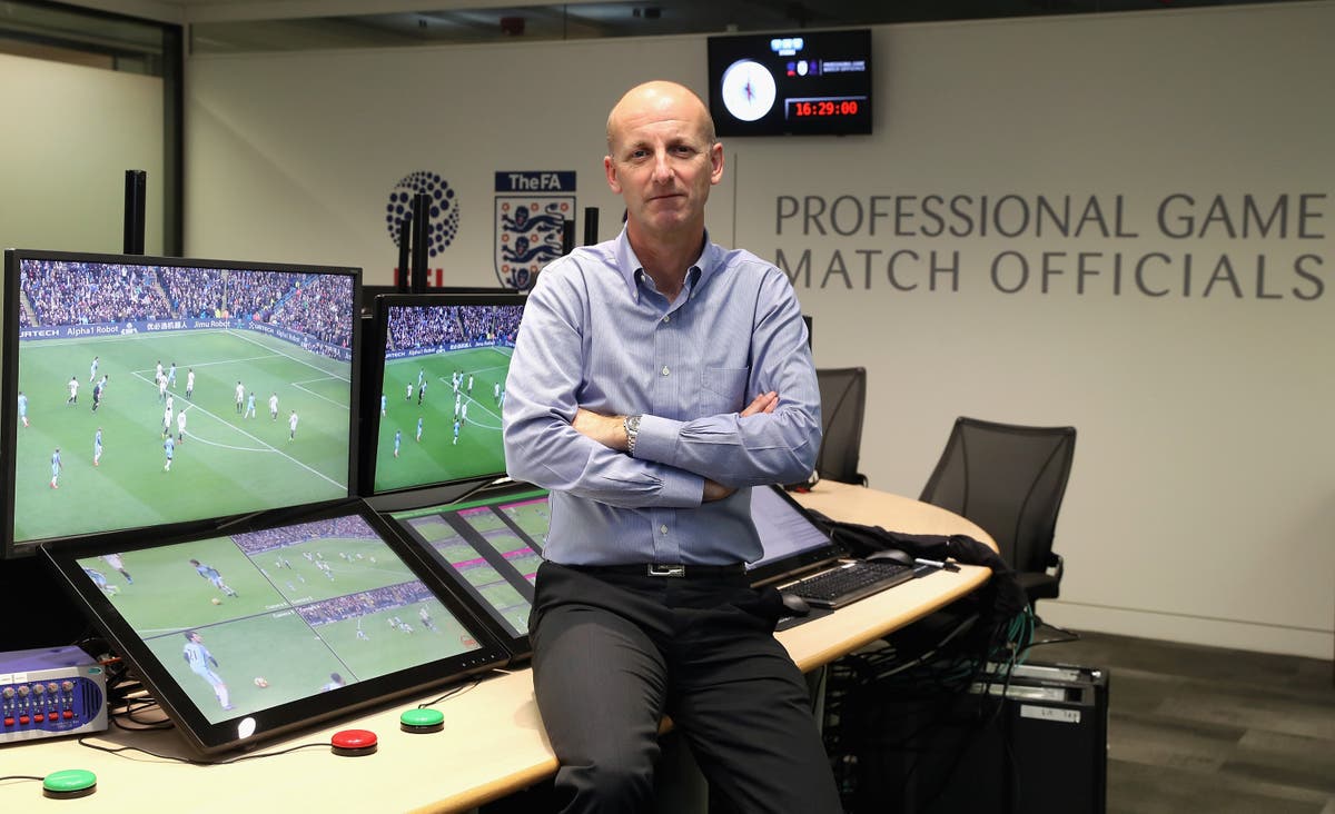 Mike Riley apologises to Everton boss Frank Lampard over Rodri incident