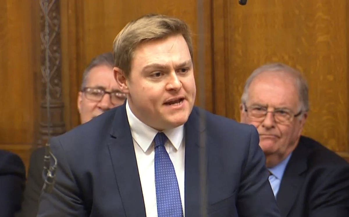 Children&rsquo;s minister &lsquo;wouldn&rsquo;t be overly happy&rsquo; if his daughters boarded with trans pupil