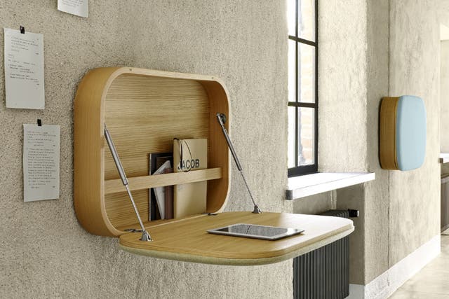 <p>Nubo Desk, designed by GamFratesi for Ligne Roset</p>
