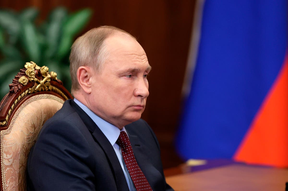 People and firms assisting Putin could face financial damage, No 10 suggests