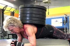 Weightlifting grandmother, 71, trains in the gym more than 16 hours a week