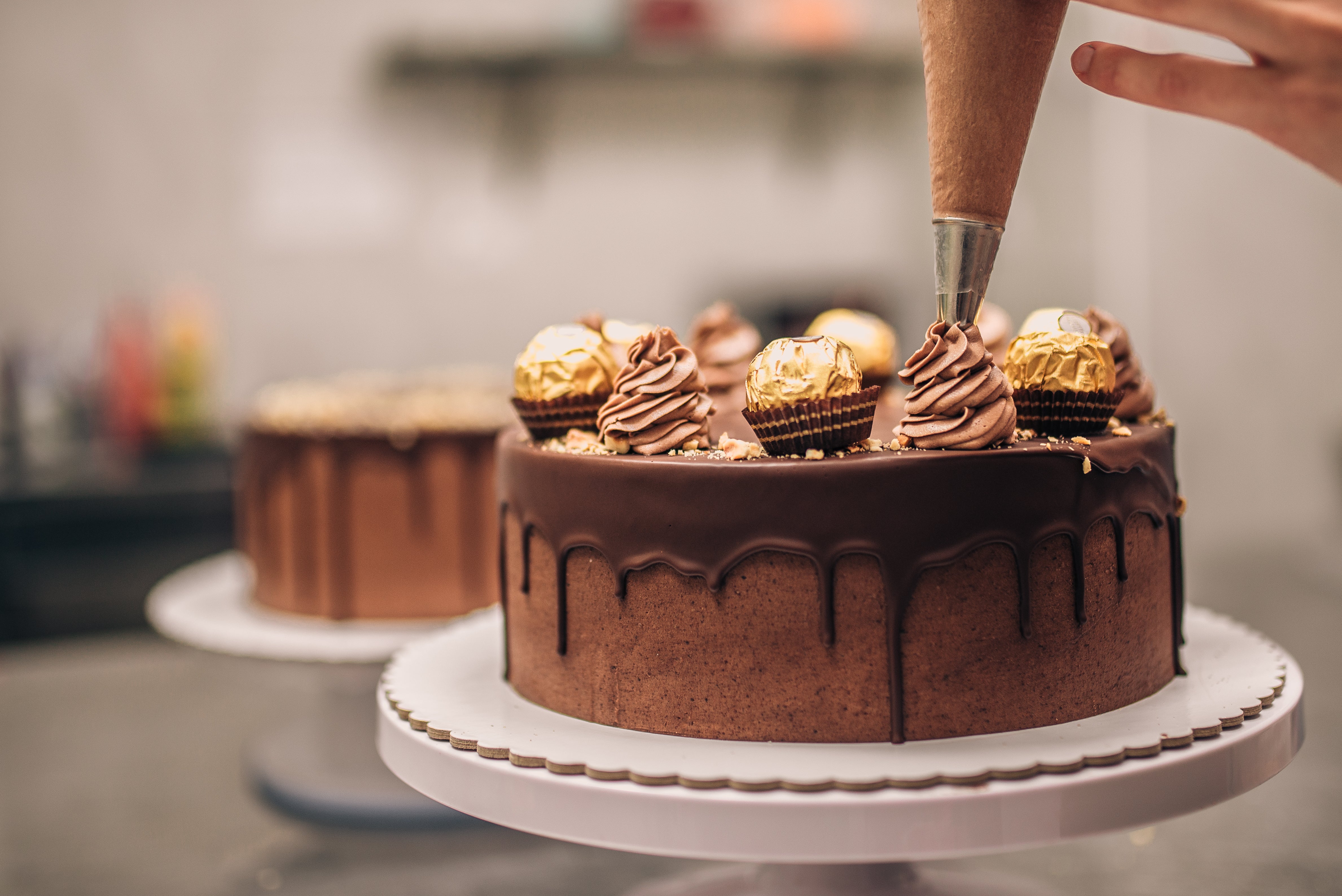 Mother Criticised For Not Allowing Child To Have Cake At Birthday Party 