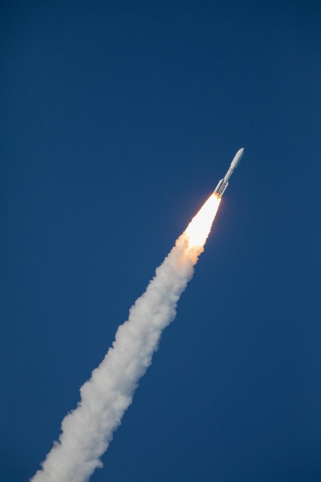 <p>US National Oceanic and Atmospheric Administration Geostationary Operational Environmental Satellite GEOS-T launches from Cape Canaveral, Florida, on 1 March, 2022</p>