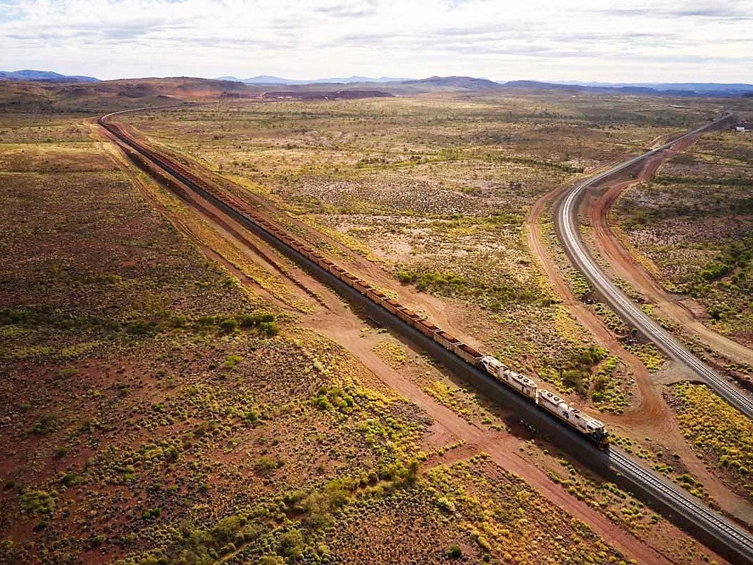 Battery-electric ‘Infinity Train’ will first be used to transport loads of iron ore in Australia