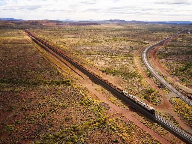 <p>Battery-electric ‘Infinity Train’ will first be used to transport loads of iron ore in Australia</p>