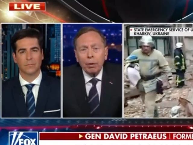 <p>David H Petraeus, a former CIA chief, talking with Fox News </p>