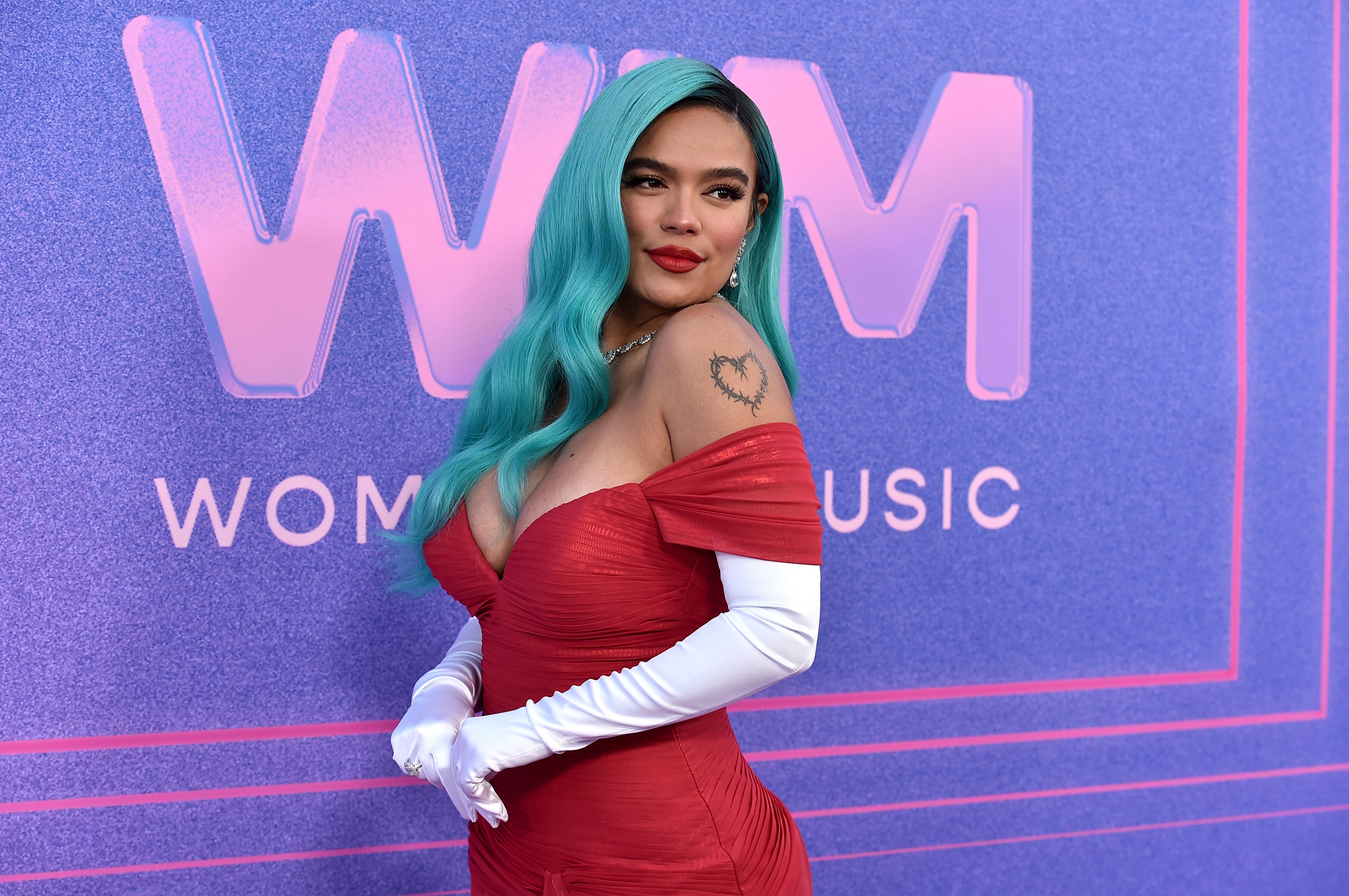 BILLBOARD-MUJERES EN LA MÚSICA