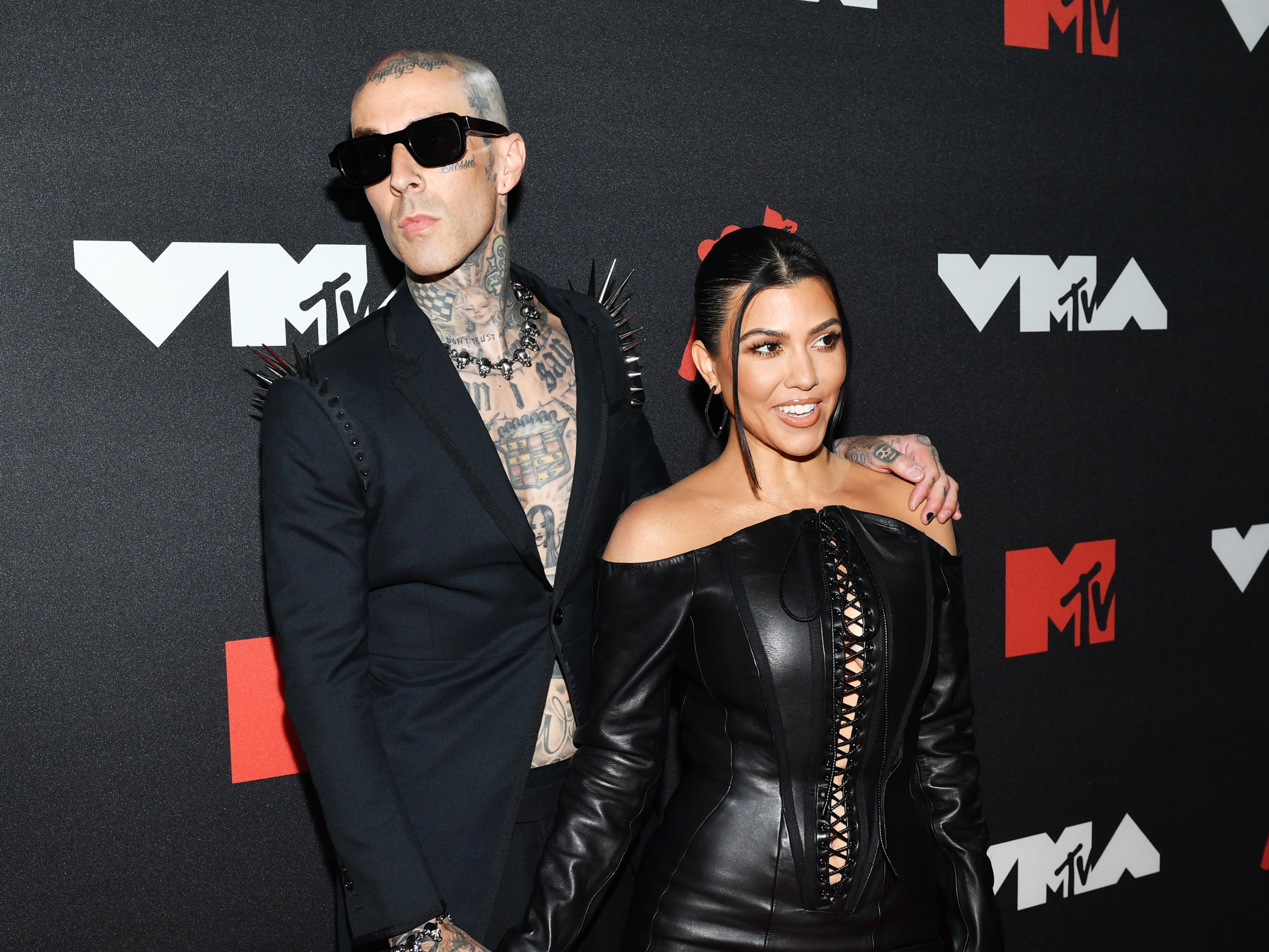 Kourtney Kardashian Says ‘sex Fast With Travis Barker ‘made Everything Better The Independent