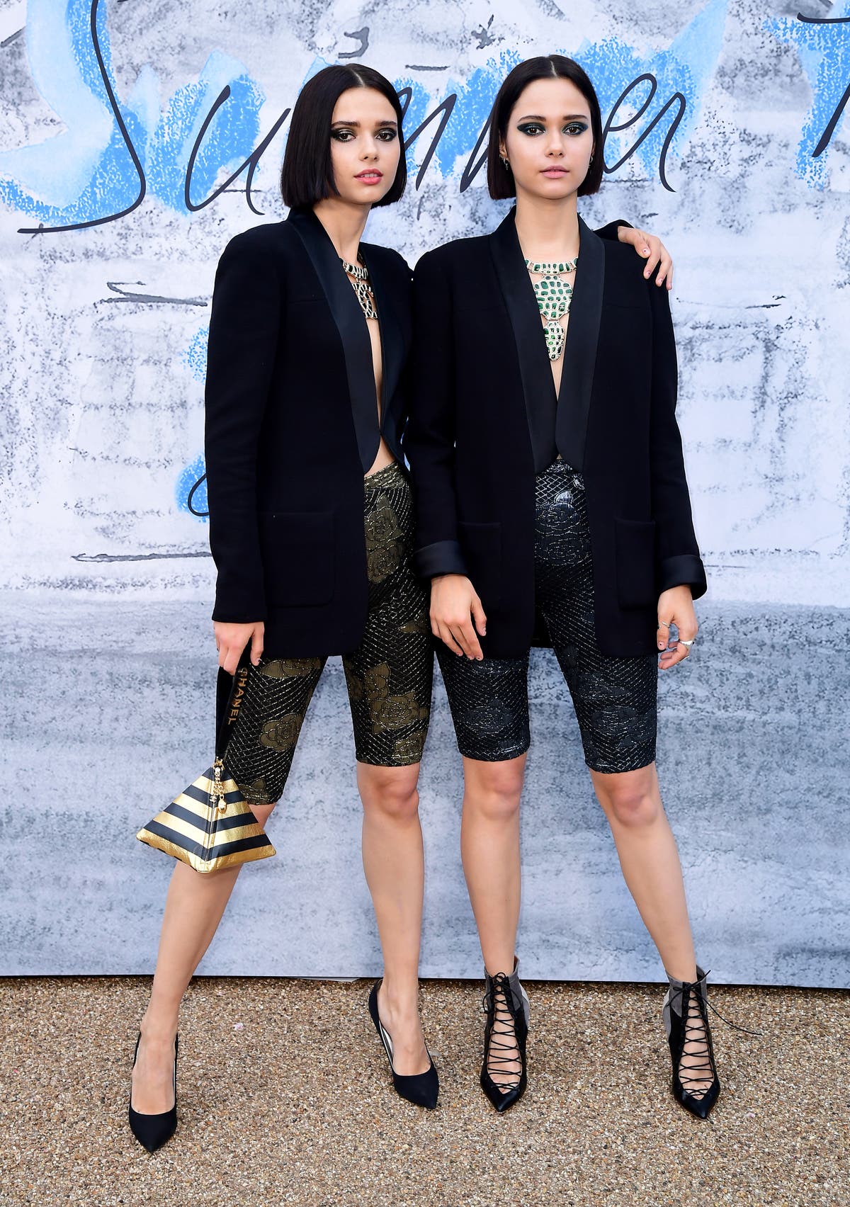 Ukrainian-born pop duo Bloom Twins launch fundraising event