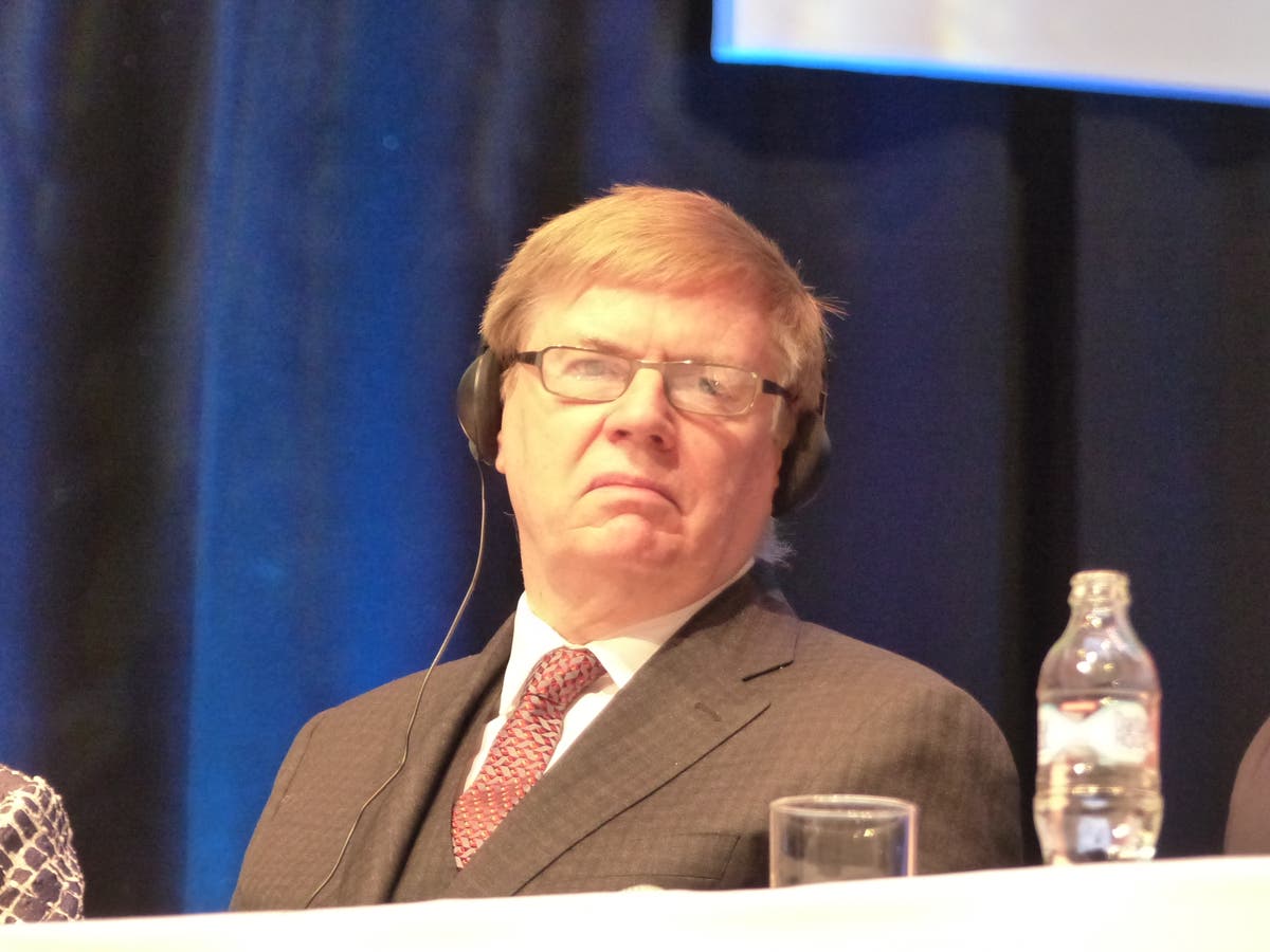 Former Fox News director indicted for violating Crimea sanctions and helping Russian billionaire Former Fox News director indicted for violating Crimea sanctions and helping Russian billionaire