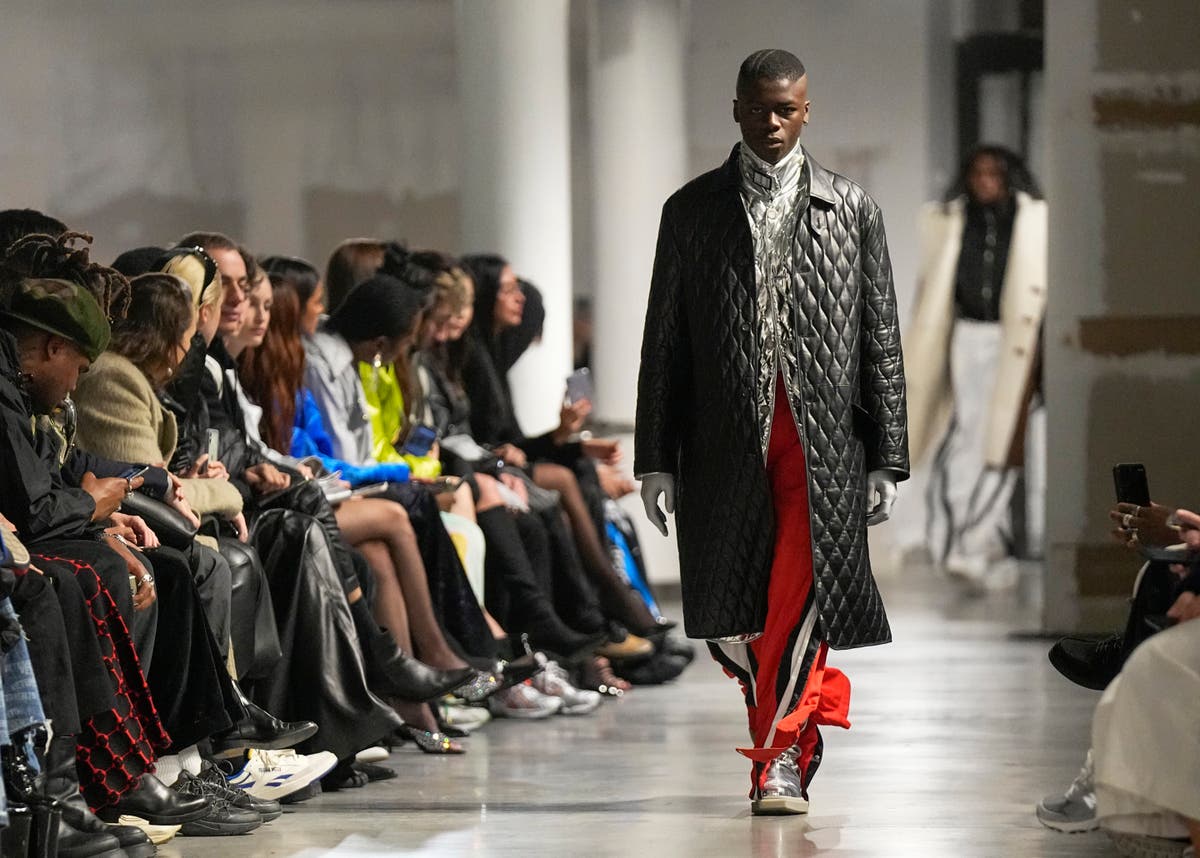 Paris Fashion: Loewe delights, VTMNTS debuts cool coats | The Independent
