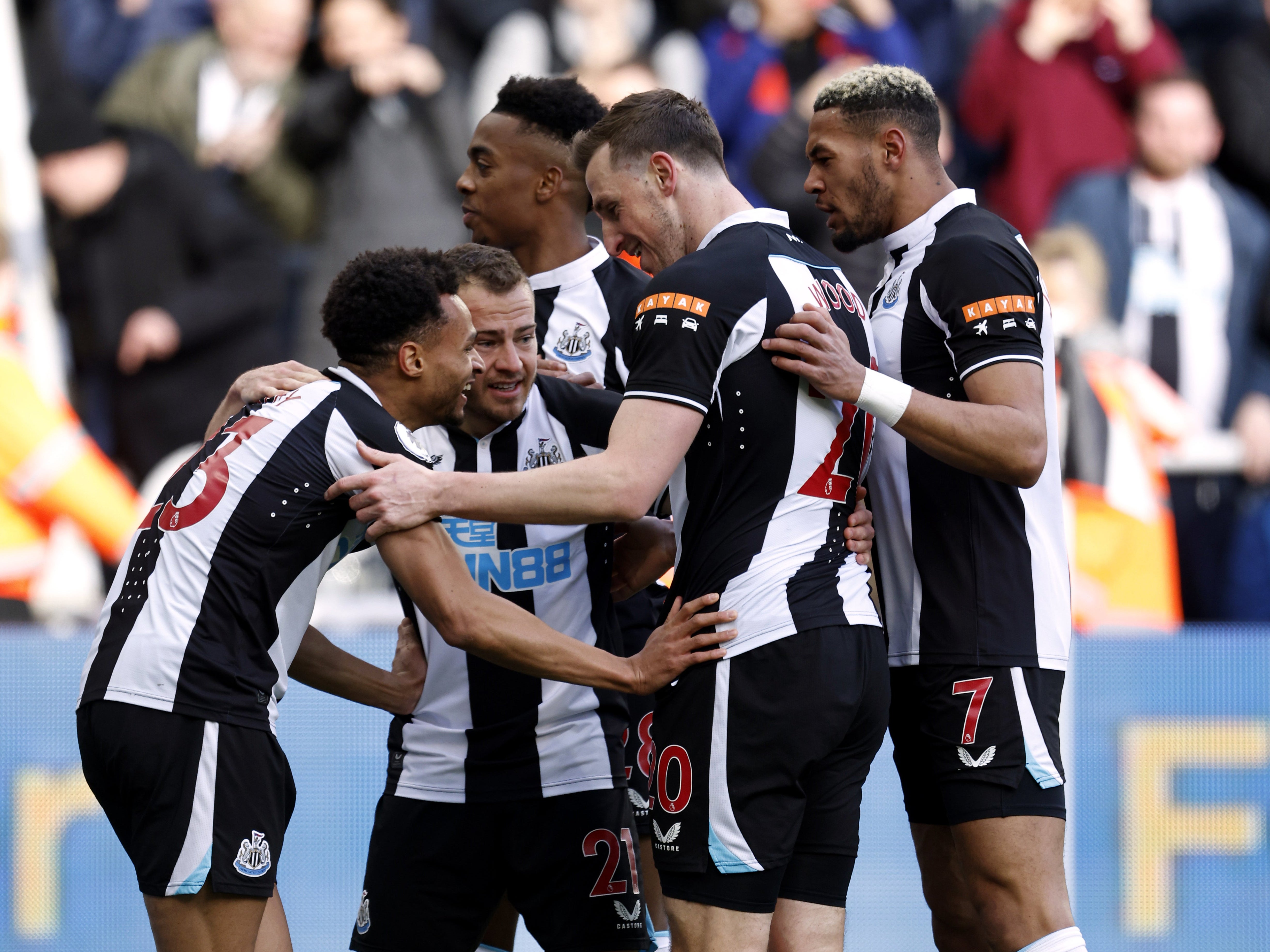 Ryan Fraser (second left) celebrates with his team-mates (Richard Sellers/PA)