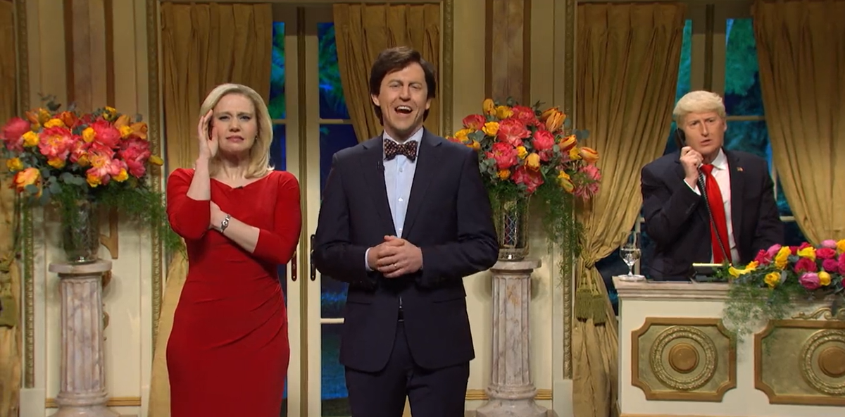 Saturday Night Live opens with Fox News&rsquo; Ukrainian Invasion Celebration Spectacular
