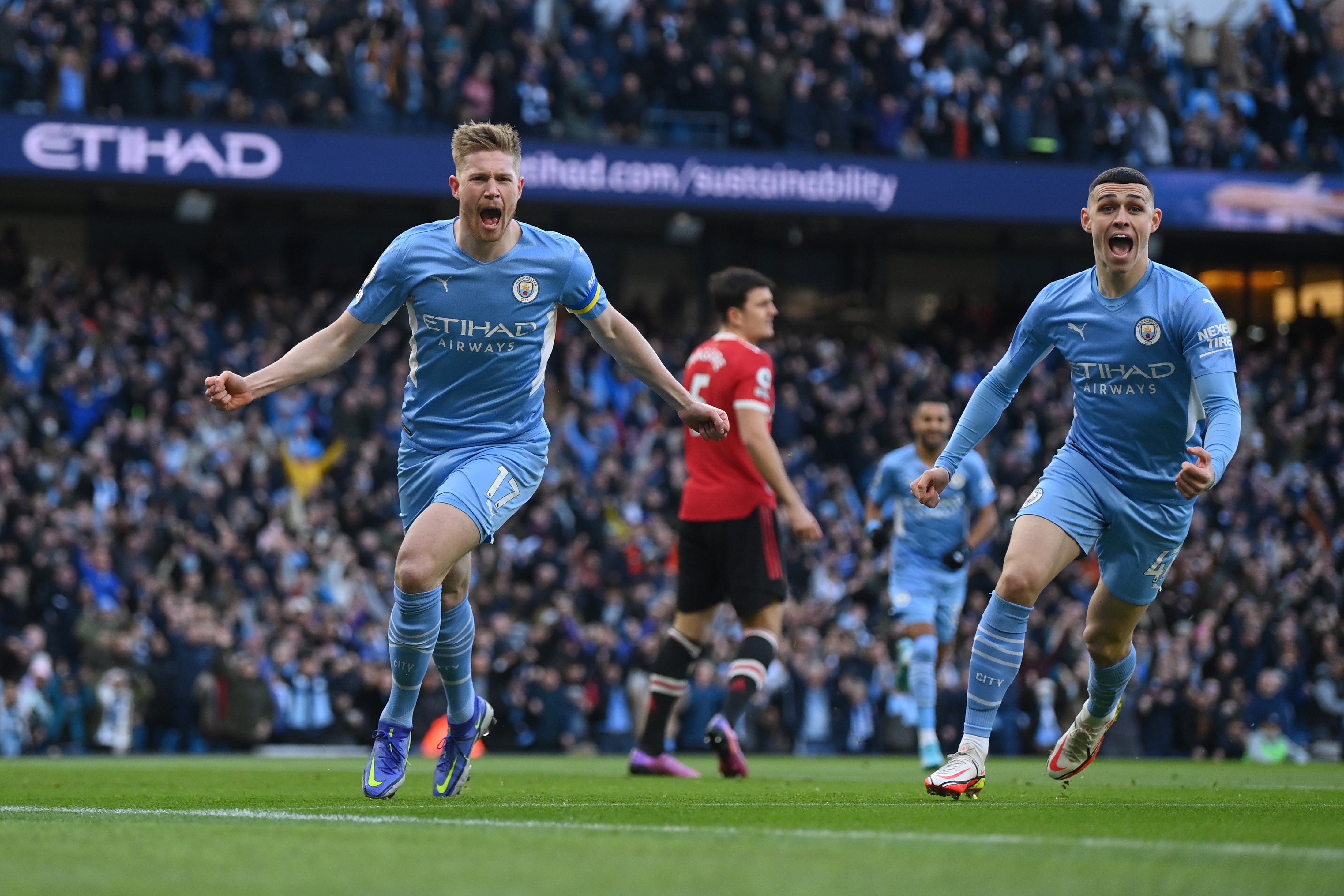 RIYAD MAHREZ SCORES A BRACE FOR CITY!