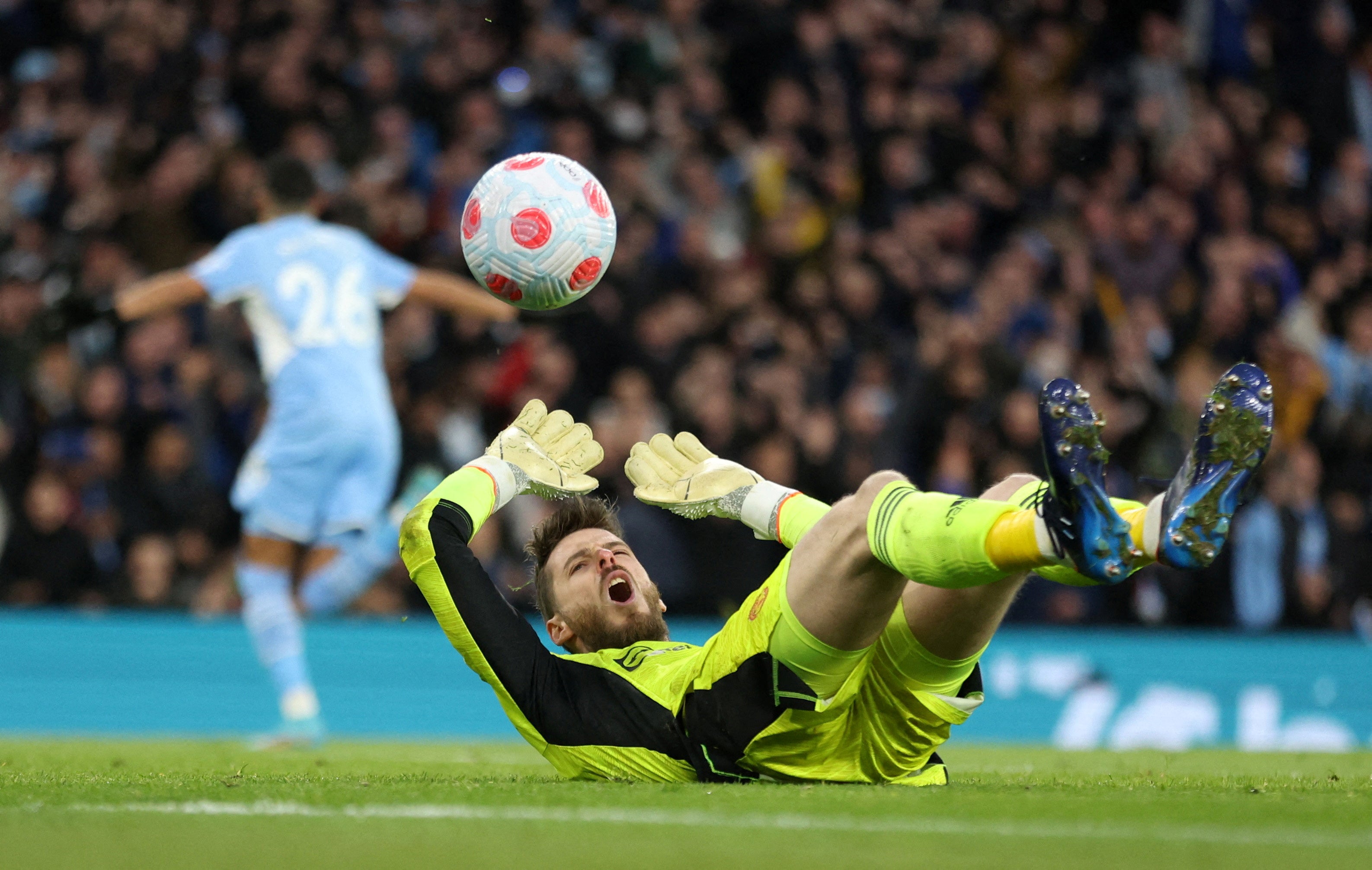 David de Gea reacts after Riyad Mahrez scores City’s third