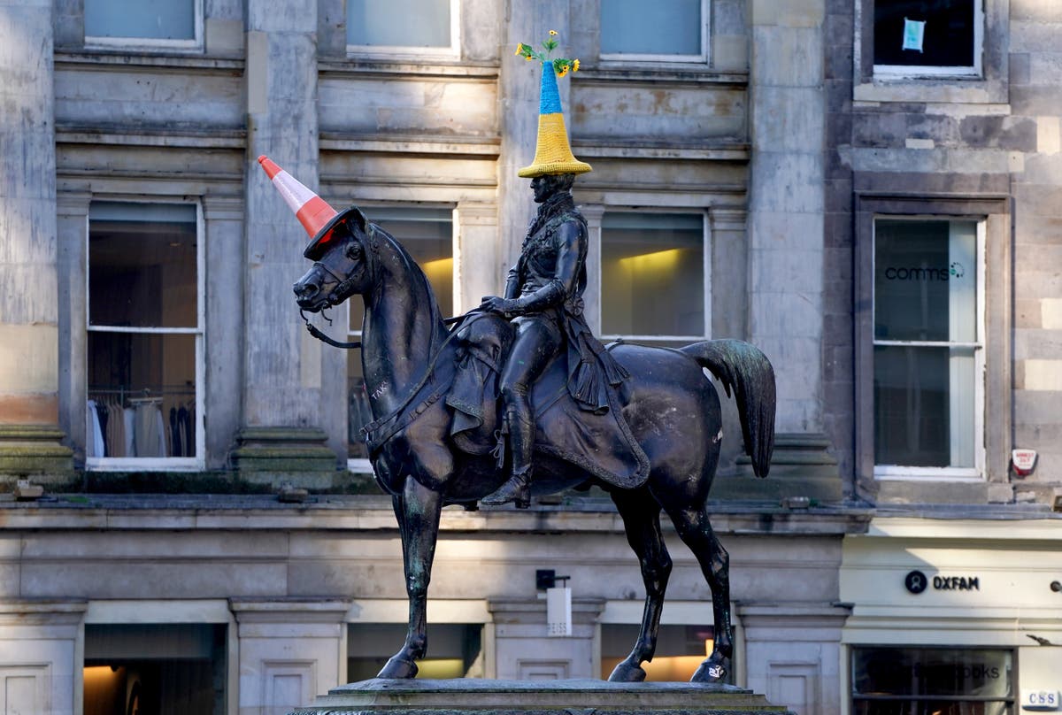 Glasgow statue famous for traffic cone &lsquo;hat&rsquo; gets makeover for Ukraine