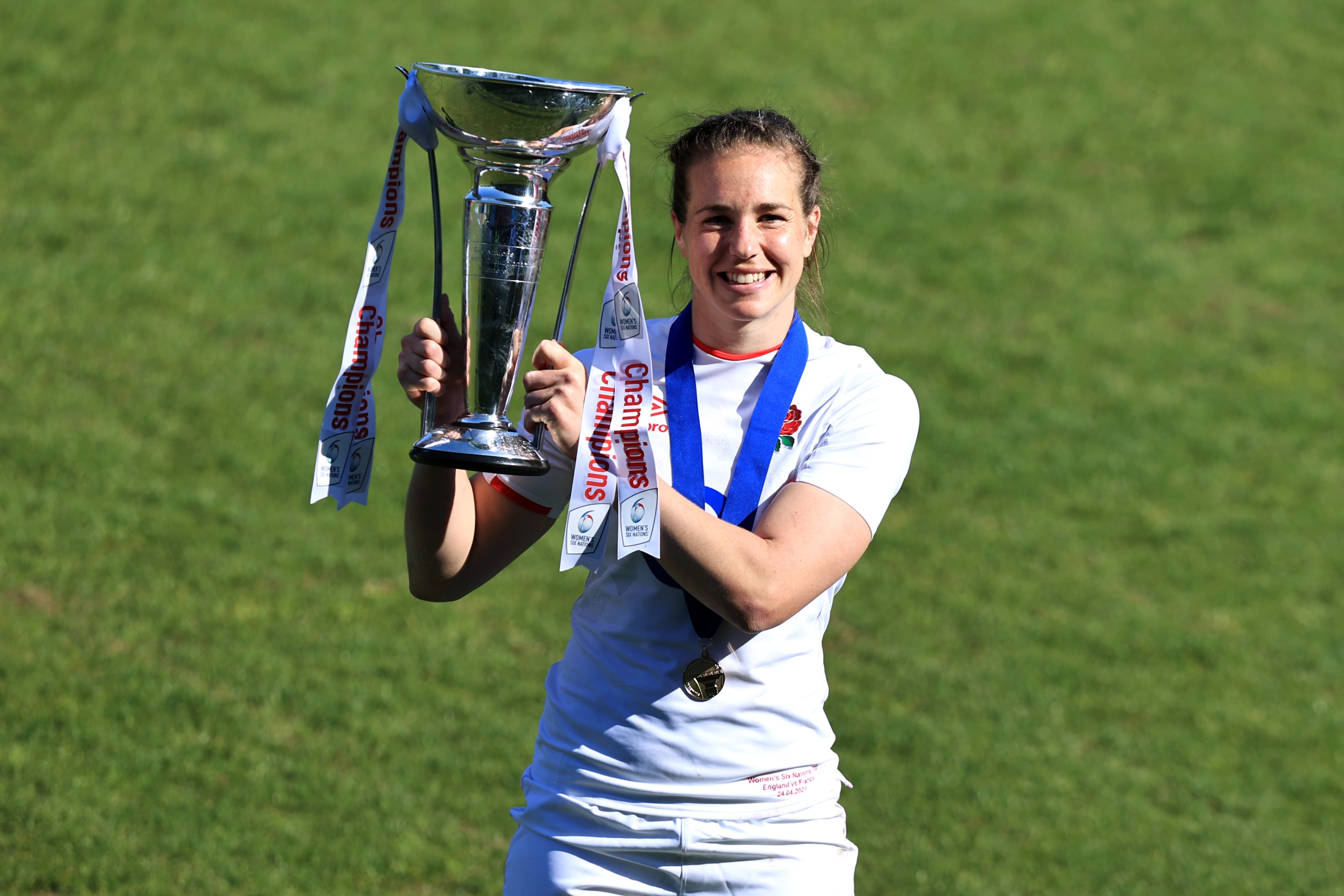 Emily Scarratt has returned to the England squad after missing the autumn internationals with injury