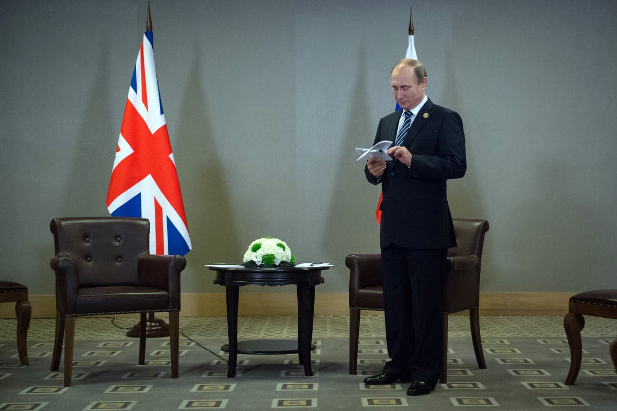 Patel criticises ‘gangster’ Putin as MPs rush through economic crime laws Patel criticises ‘gangster’ Putin as MPs rush through economic crime laws